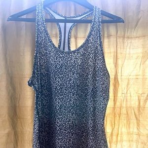 Nike women’s DriFit tank